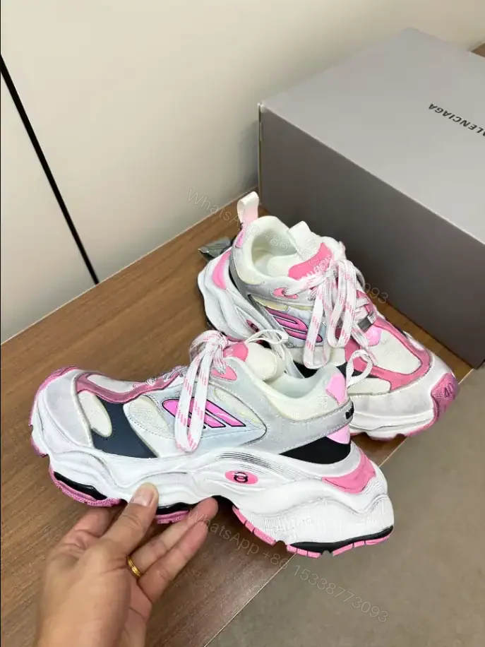 View 3 of BALENCIAGA CARGO SNEAKER – BB239