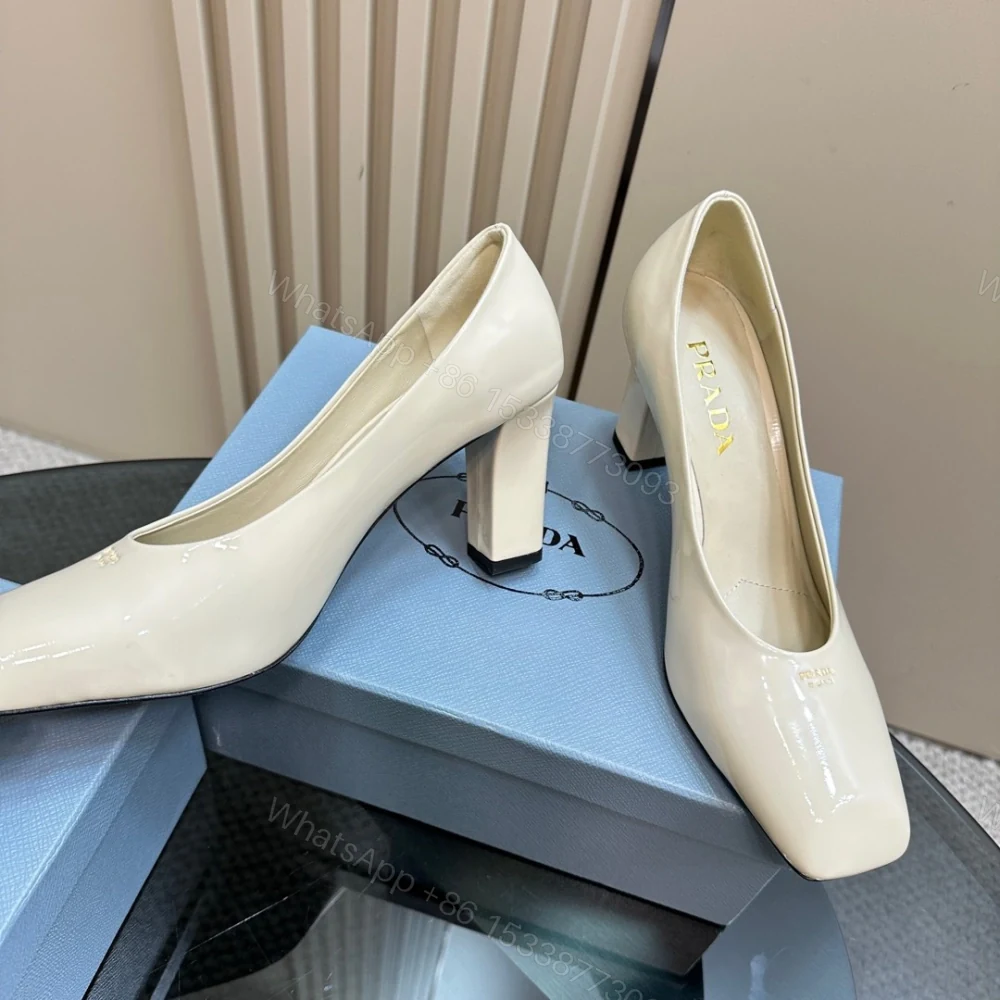 View 3 of 高仿Prada*1I837M方頭粗跟高踭鞋8.5CM漆皮白色免檢版
