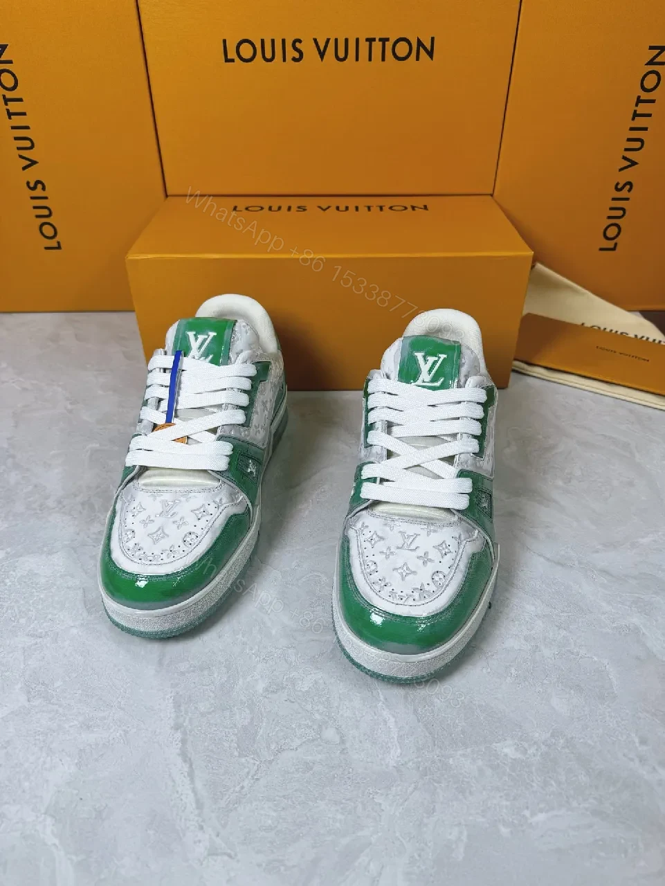 View 5 of Green & White Signature Sneakers: Bold Contrast Accents, Premium Comfort