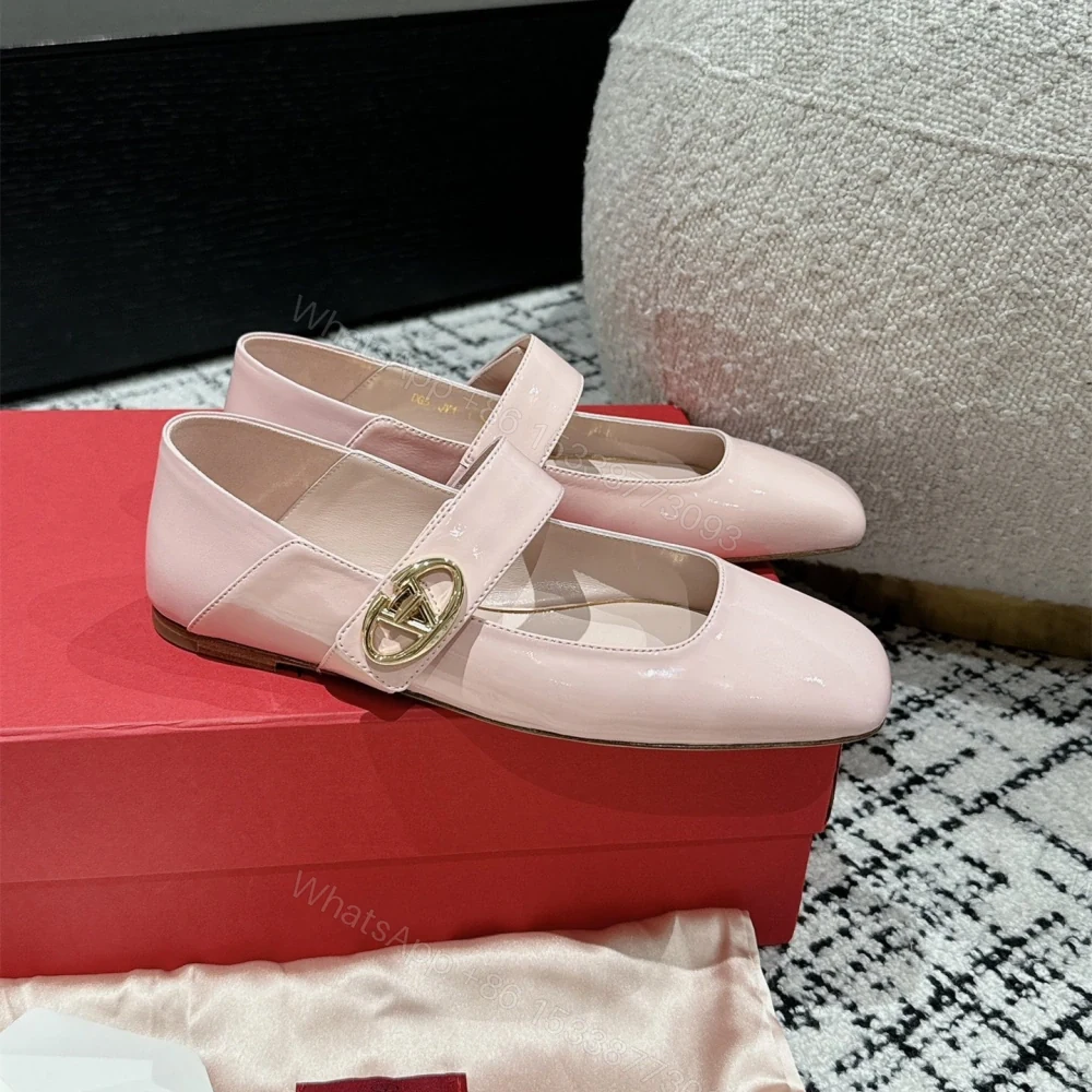 View 2 of 高仿Valentino*5W2S0JV方頭單鞋漆皮粉色平底免檢版