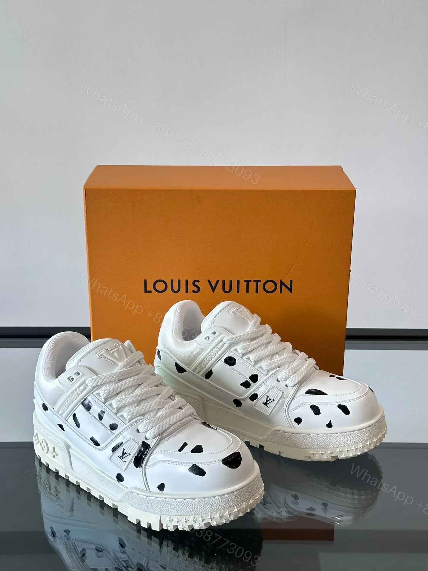 View 5 of LV Men White Leather Black Spot Sneakers