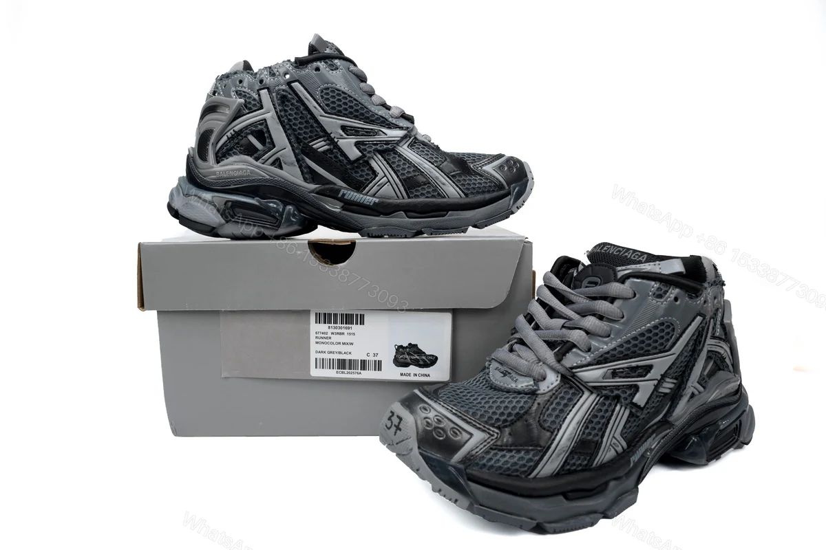 Balenciaga Runner All Black Gray 677402 W3RB2 1515 — view 2