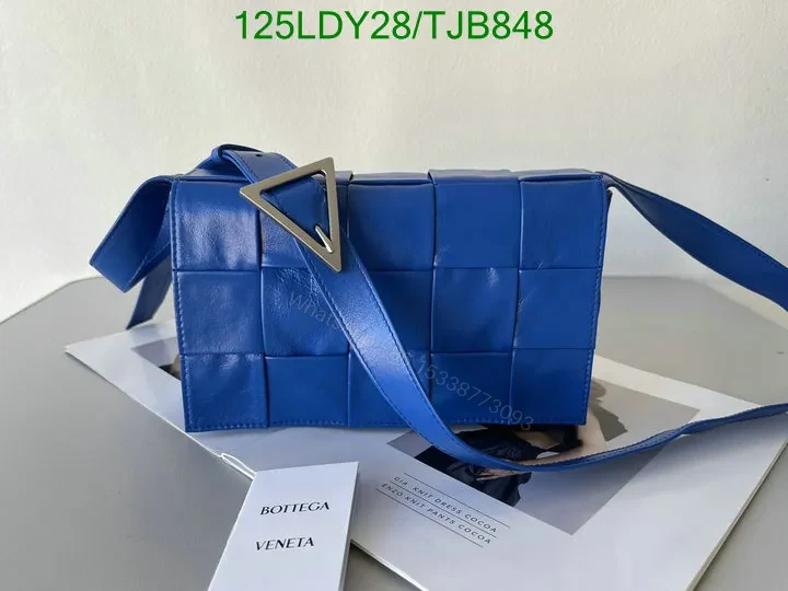 View 84 of Bottega Veneta Premium Nappa Leather Intrecciato Weave Bag with Magnetic Fastening BV9101