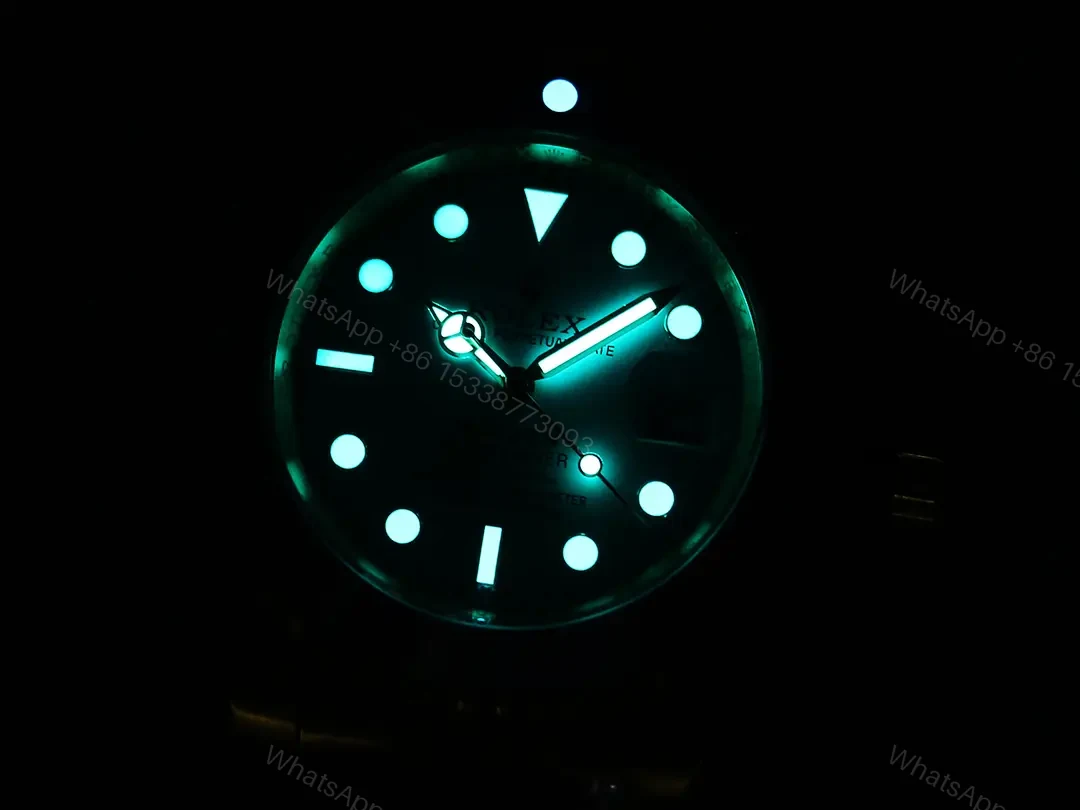 View 9 of Rolex Submariner Tiffany Rose Gold replica 40MM Oyster Bracelet Edition RLX-SUB-TIFFANY-ROSEGOLD-40MM-OYSTER-BLAKEN