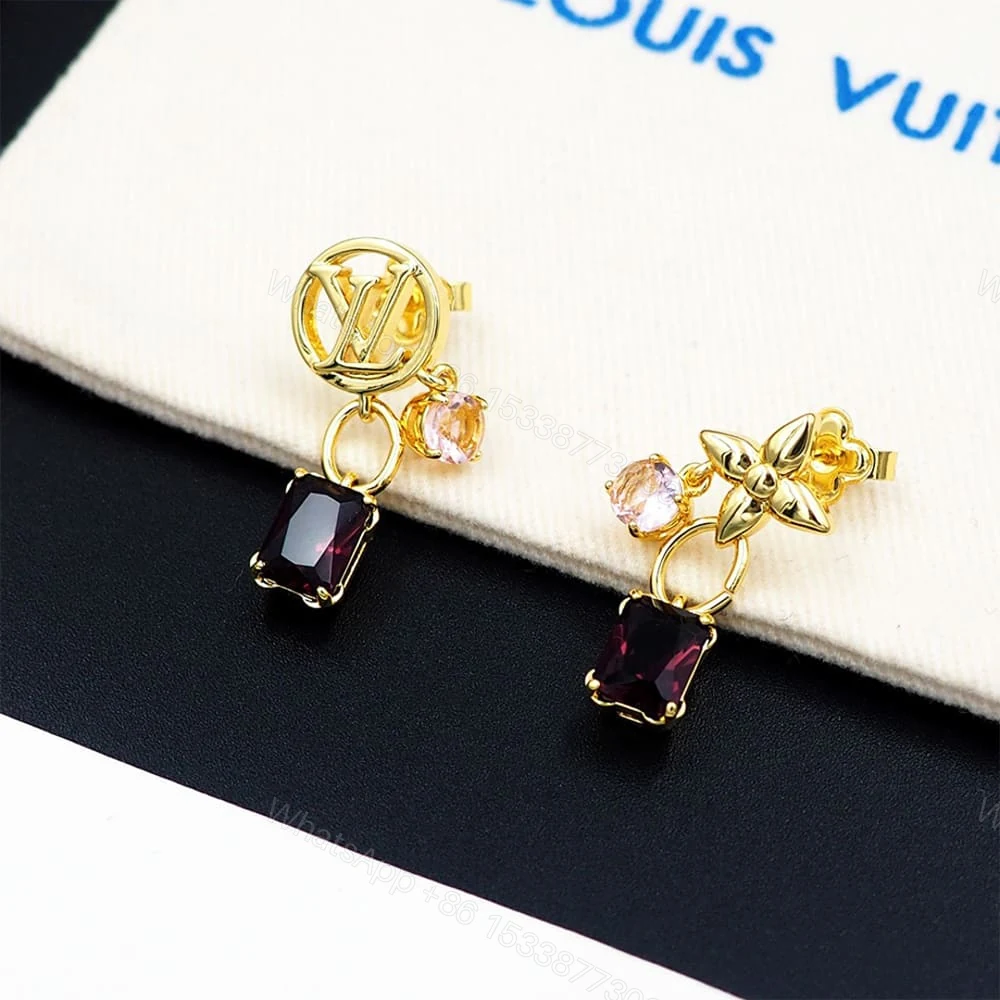 View 3 of LV CIRCLE HEIRLOOM EARRINGS