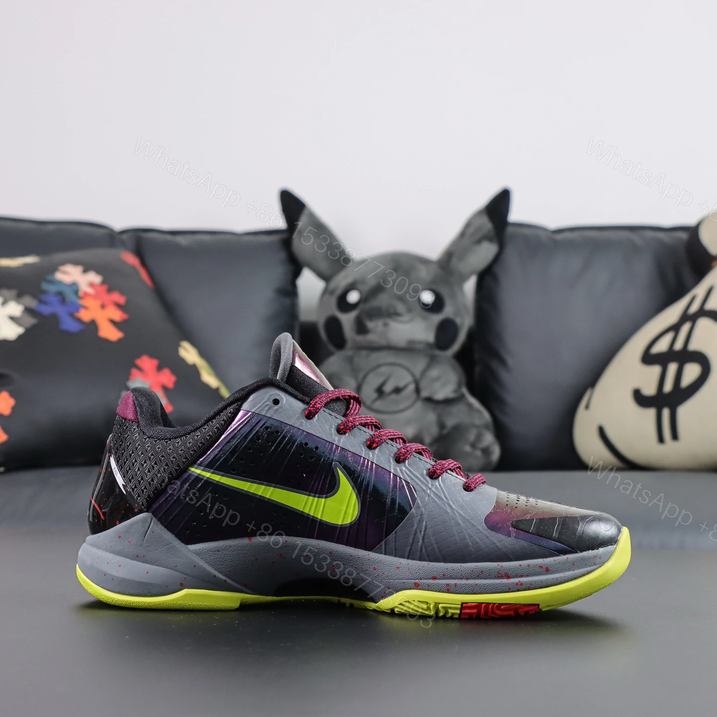 View 2 of Kobe 5 Protro “2K Gamer Exclusive” Reps