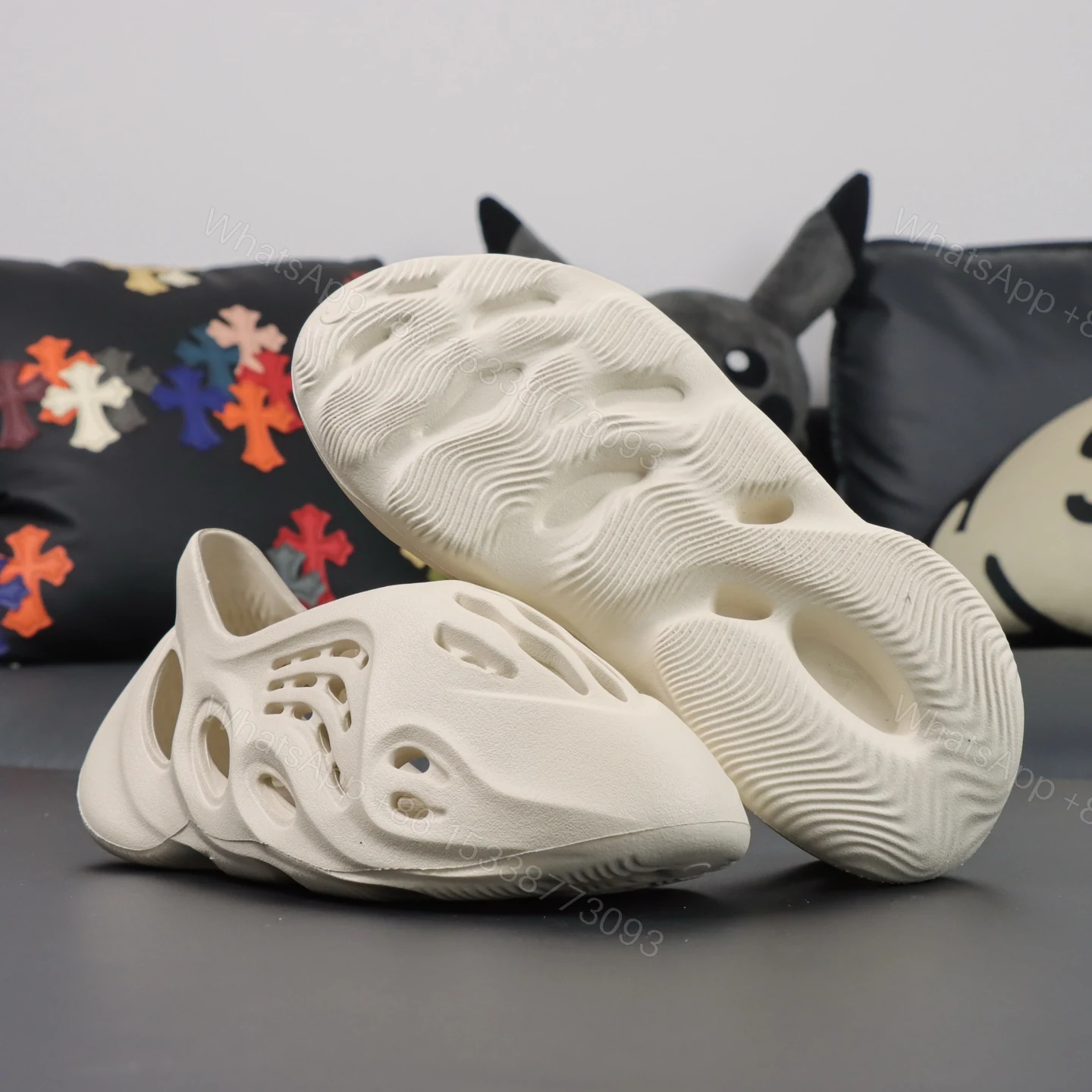 View 3 of Yeezy Foam Runner Ararat Reps