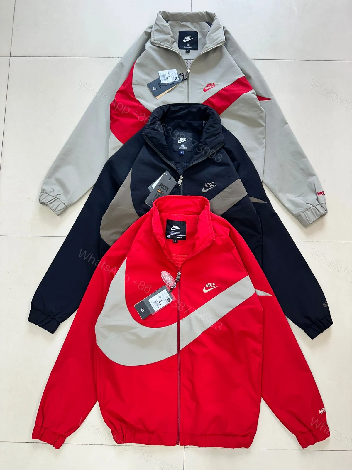 View 5 of FIRST COPY NIKE PREMIUM QUALITY WINDCHEATER