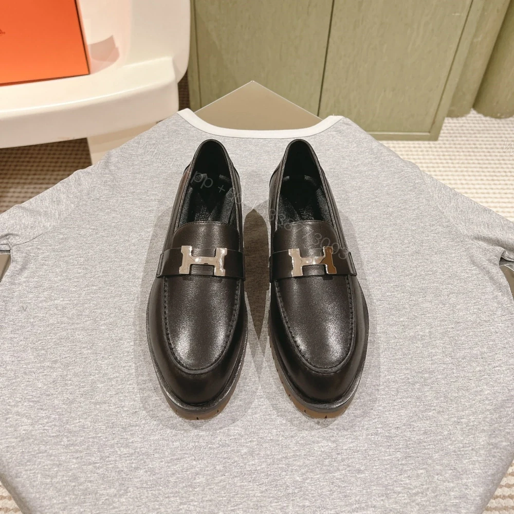 高仿Hermes*H222252Z02小牛皮樂福鞋青木色免檢版 — view 1