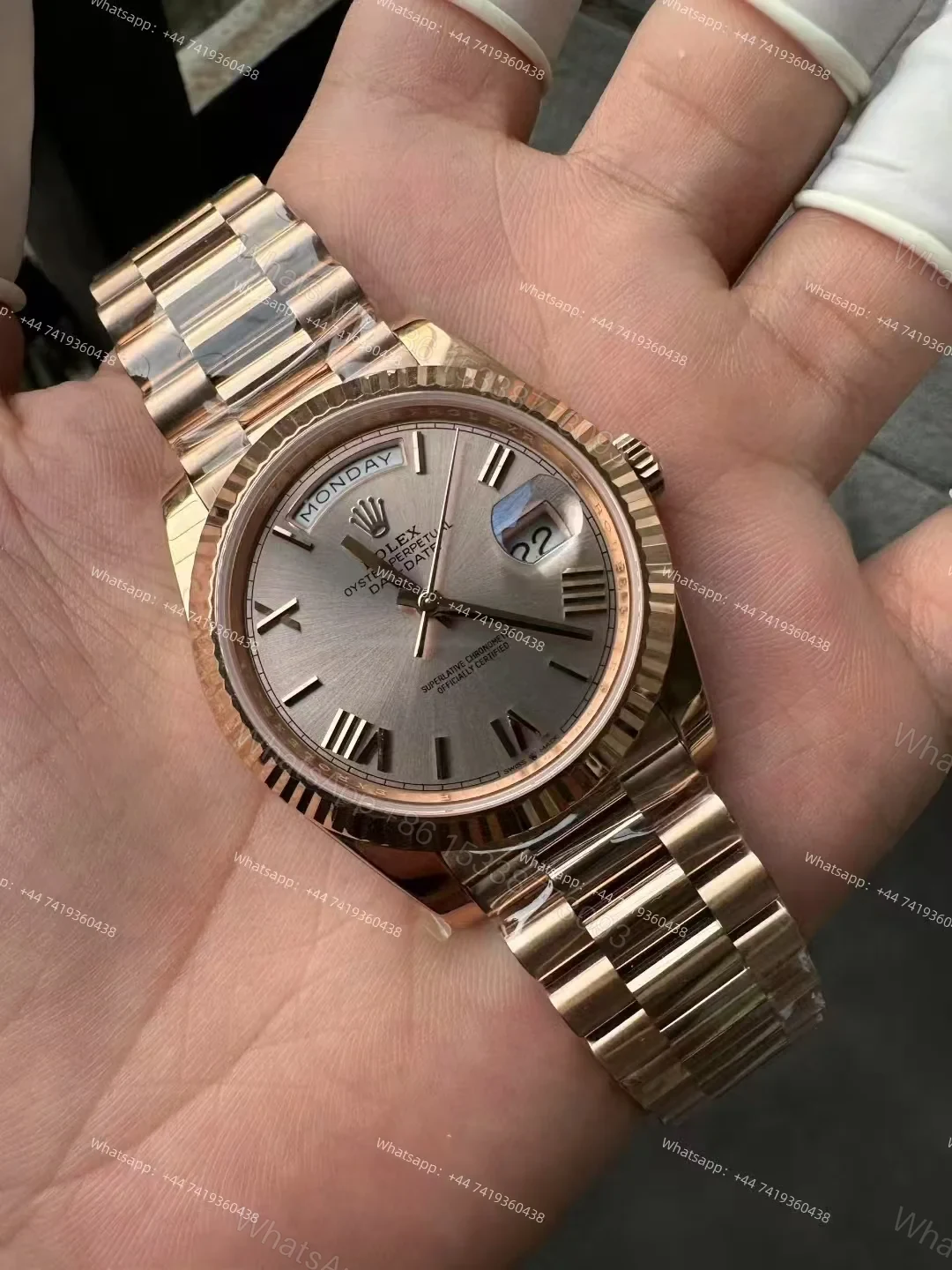 View 3 of Rolex Day-Date M228235-0001 1:1 Replica Rose Gold Dial 40MM 3255 Movement Presidential Bracelet Super Clone Watch