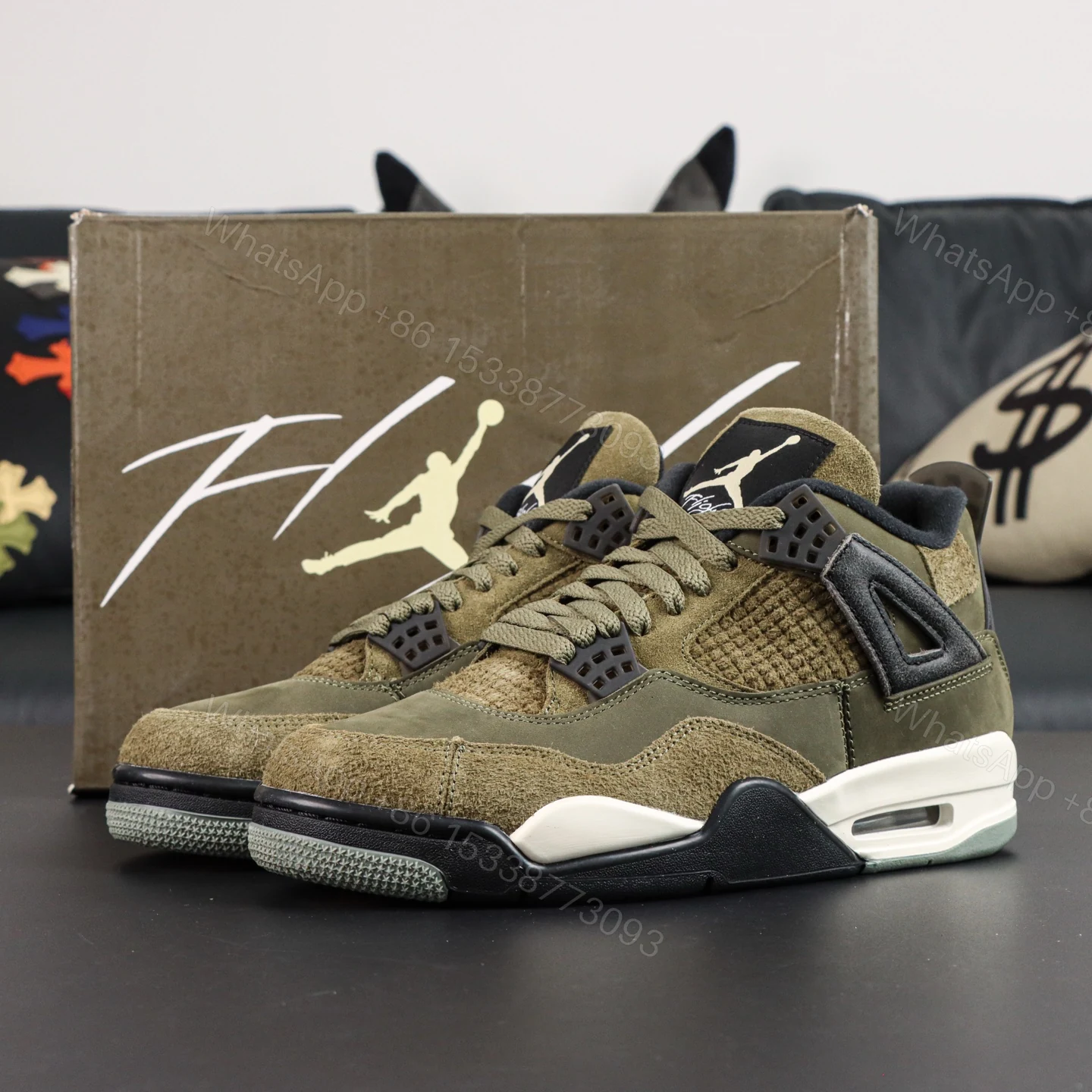 Air Jordan 4 Retro SE Craft Medium Olive Reps — view 1