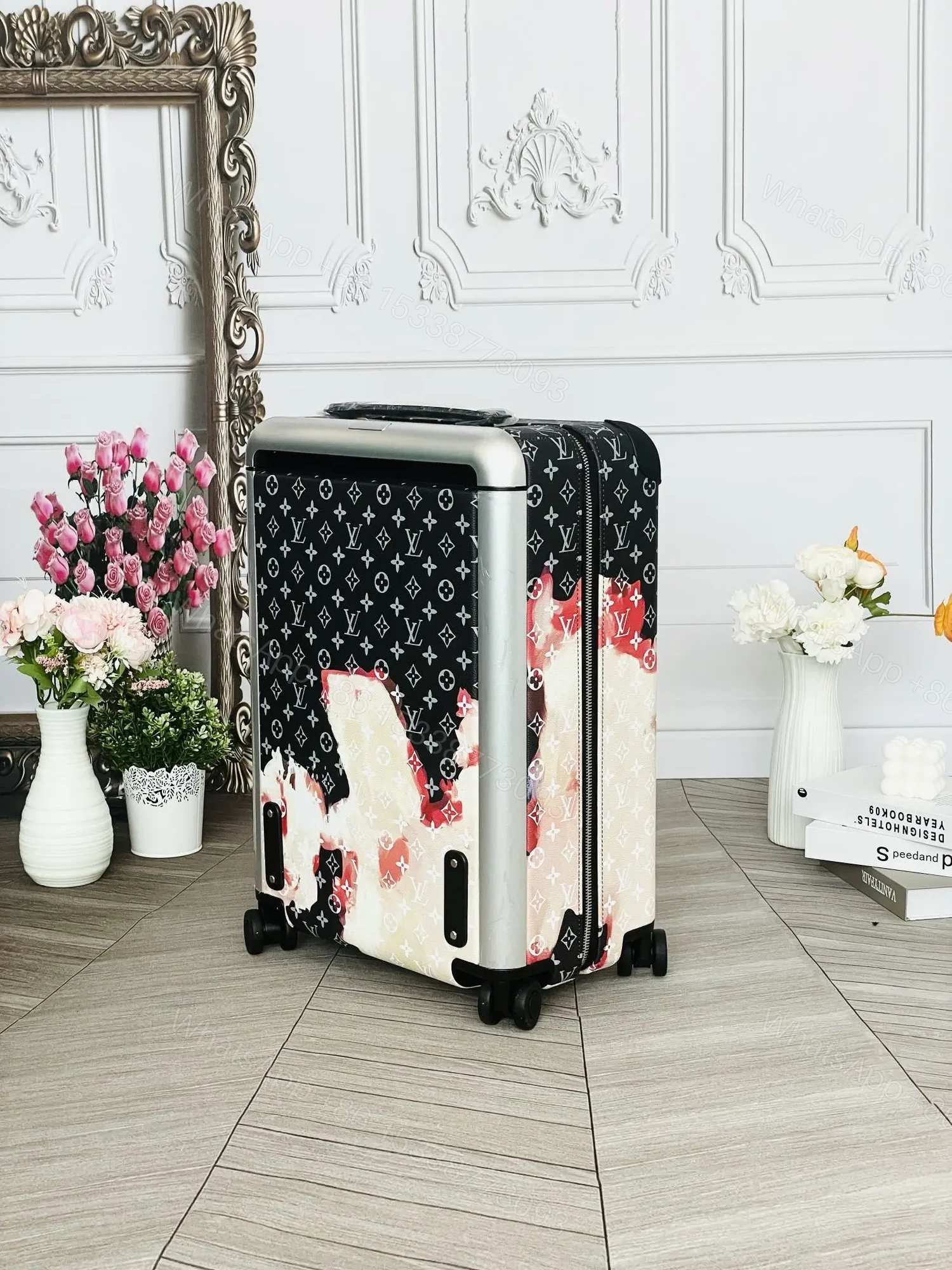 View 6 of Louis Vuitton Horizon 55 rolling suitcase Aistinctive Artistic Pattern
