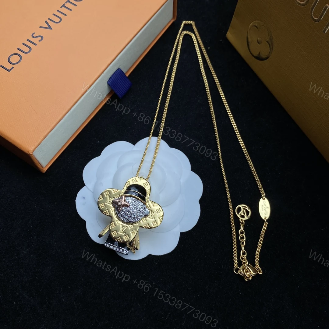 View 3 of EN – Lux LV Necklaces 051