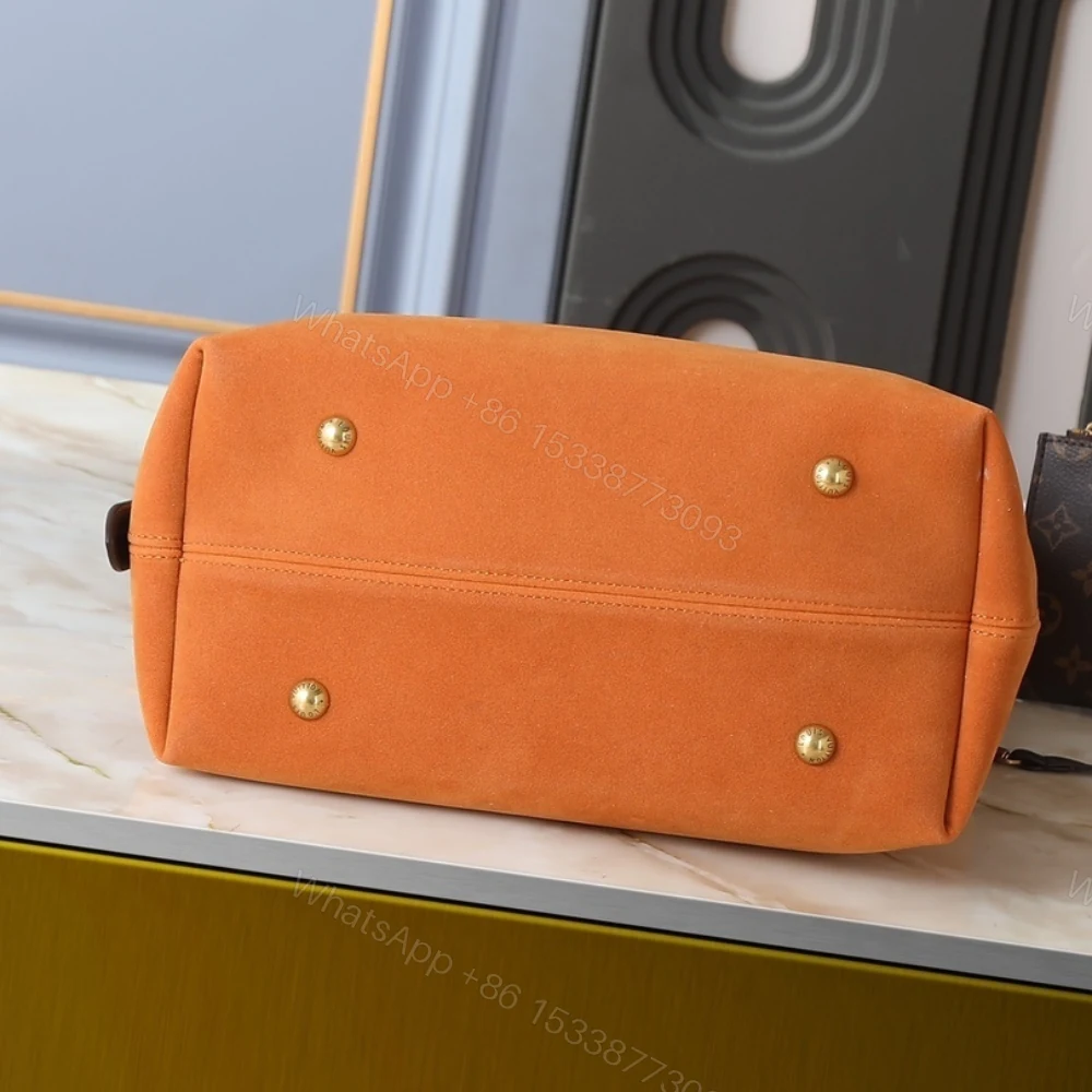 View 5 of Louis Vuitton Hobo MM Tan 35Cm M25516
