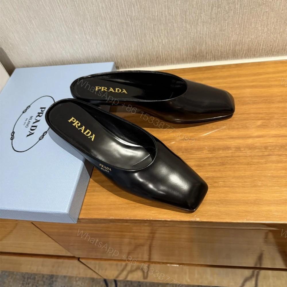 View 11 of 高仿Prada*1S825N方頭皮質休閒拖鞋黑色免檢版