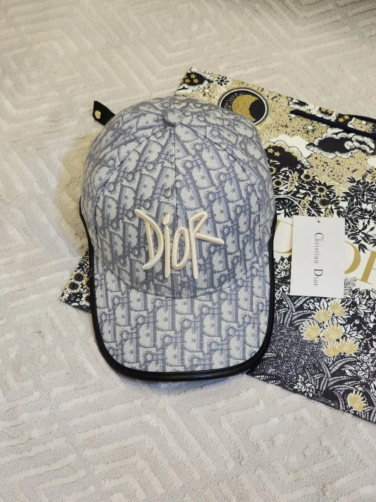 DIOR — view 1