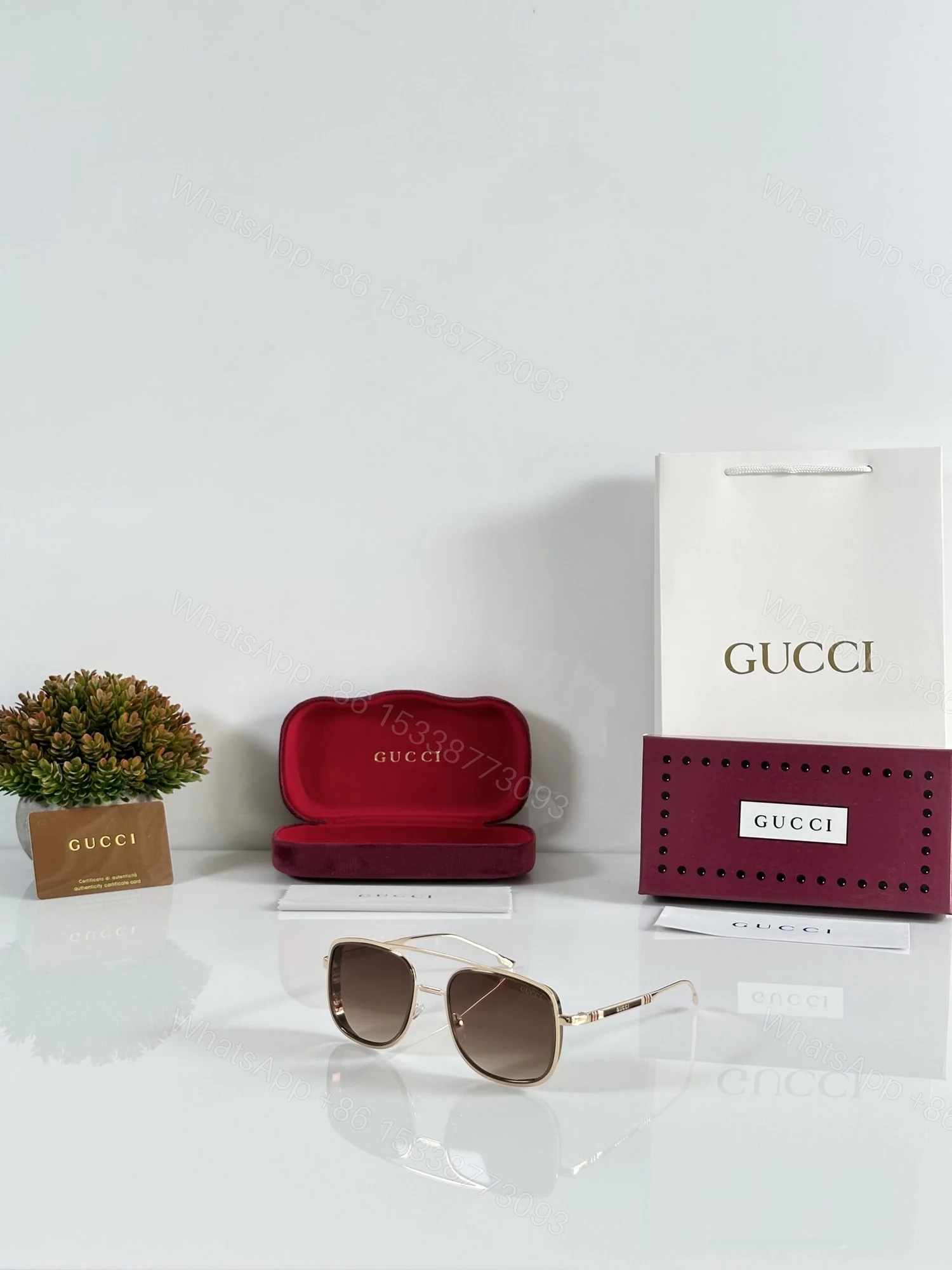 First Copy Gucci Aviator Sunglasses Silver Frame Gradient Brown Lens — view 1