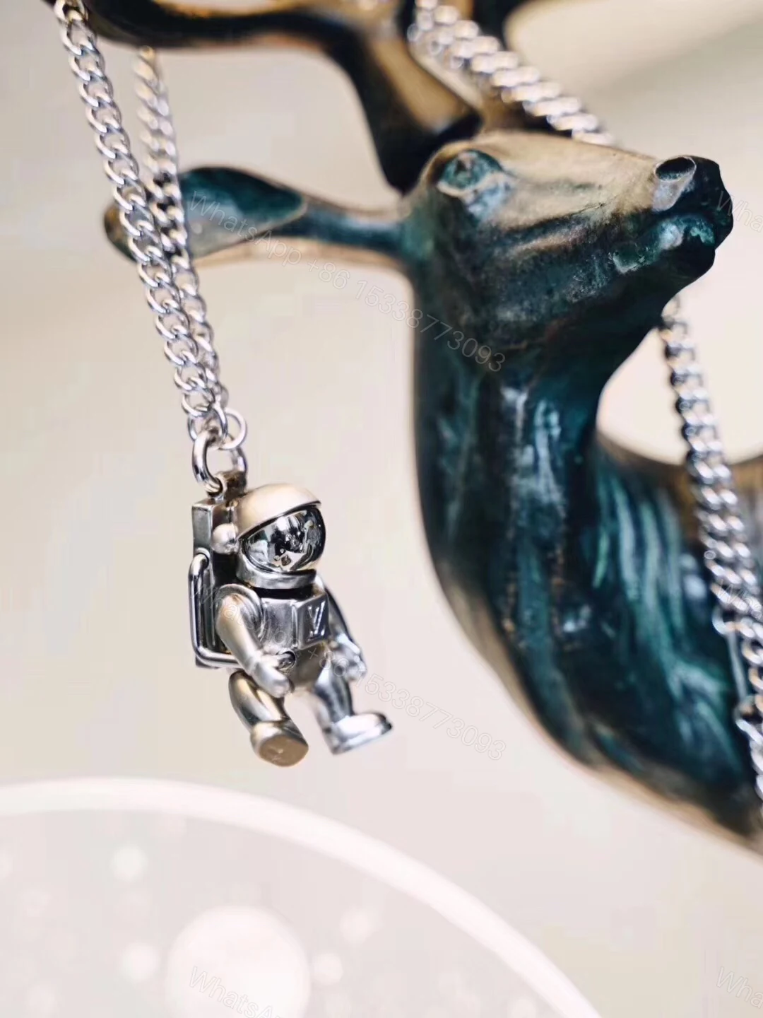 View 3 of EN – Lux LV Necklaces 065