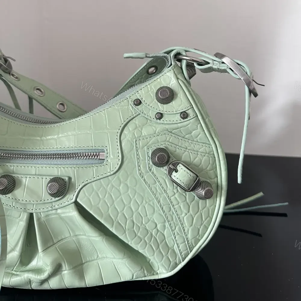View 4 of 高仿Balenciaga*LeCagole系列餃子包薄荷綠S