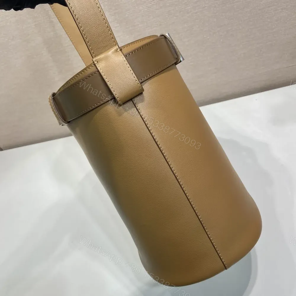 View 5 of 高仿Prada*Buckle系列1BE085小牛皮水桶包焦糖色免檢版