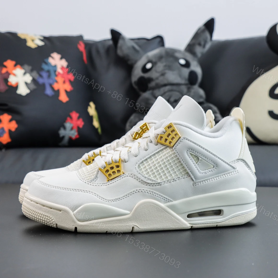 View 9 of Air Jordan 4 Metallic Gold Reps