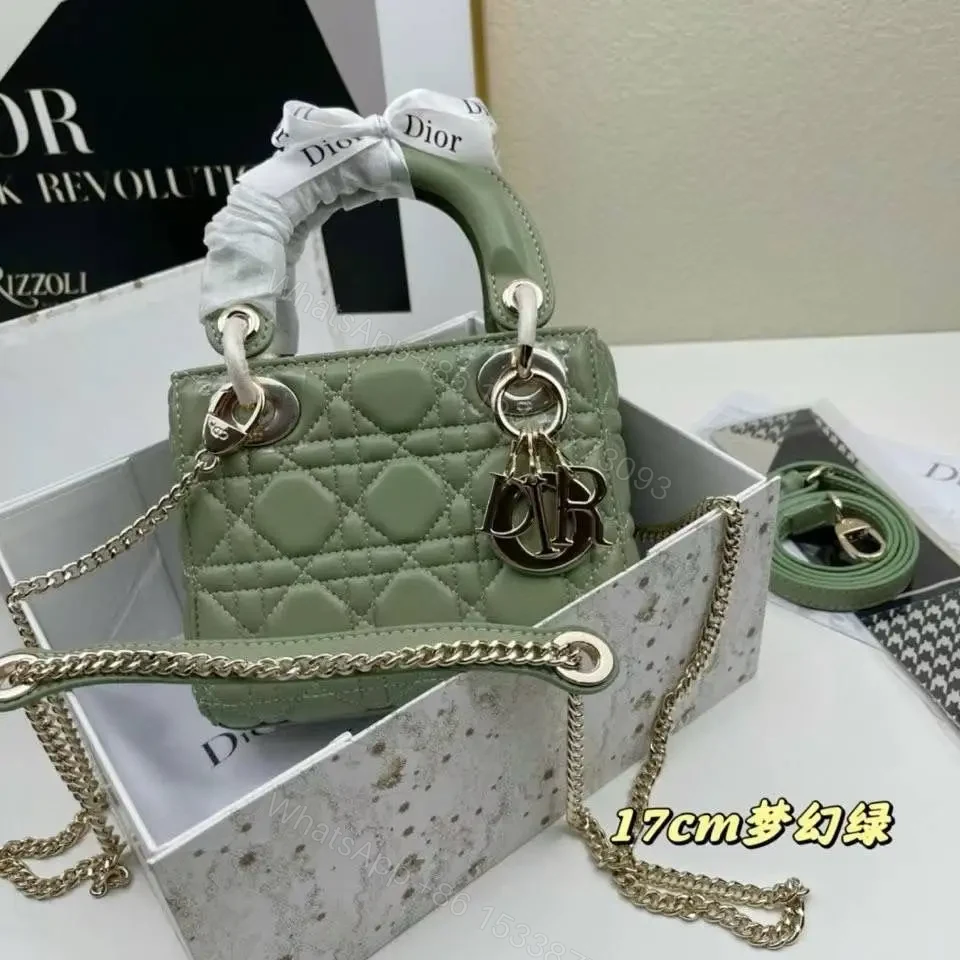 DIOR — view 1