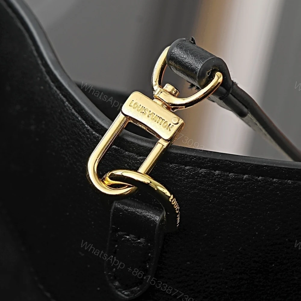 View 6 of Louis Vuitton Vendome PM Black 28Cm M26502
