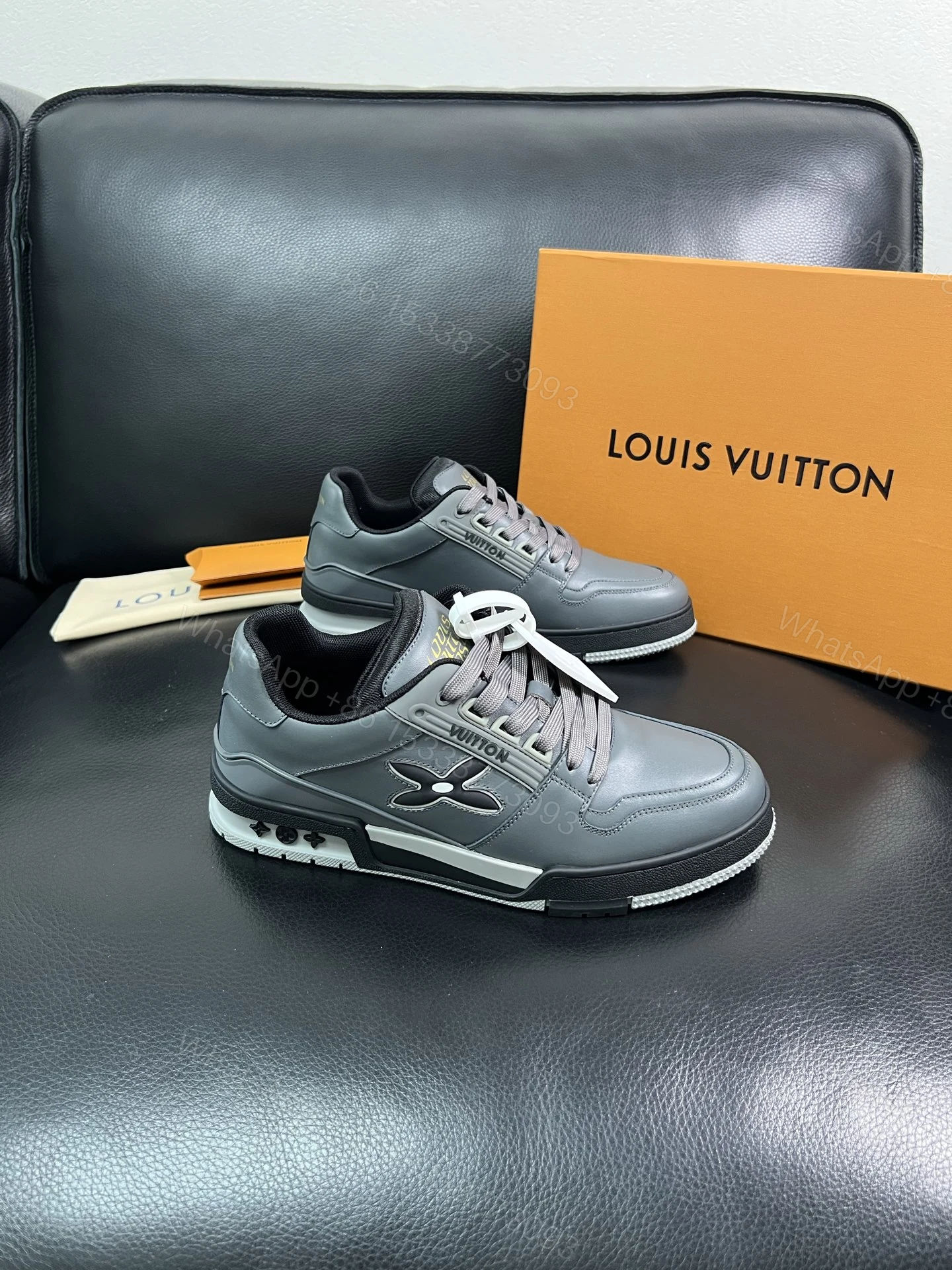 LV A貨男士運動鞋灰色低調百搭潮流款 — view 1