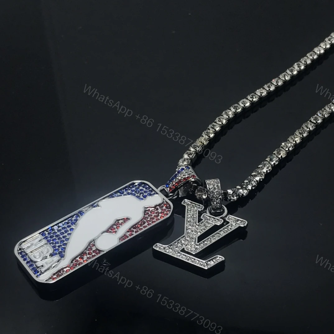 EN – Lux LV Necklaces 073 — view 1