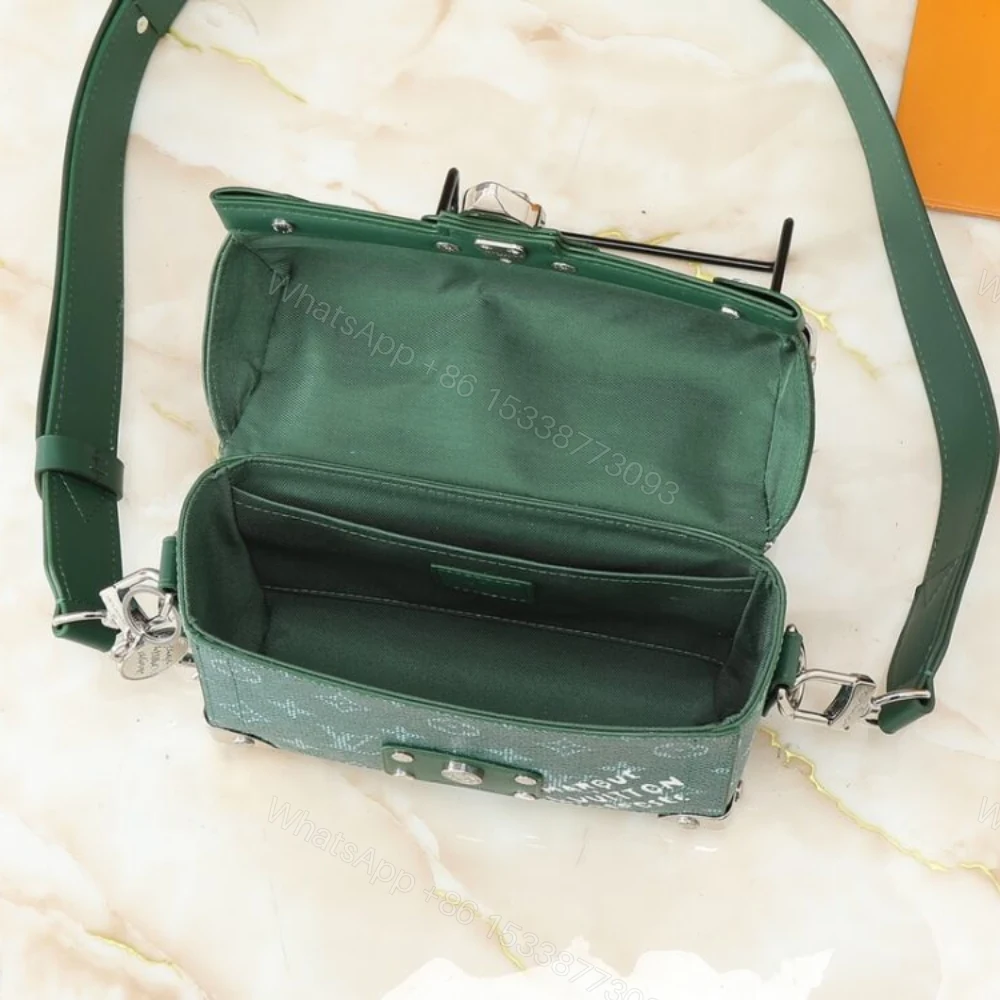 View 6 of Louis Vuitton Soul Trunk Bag Green 19Cm M12686