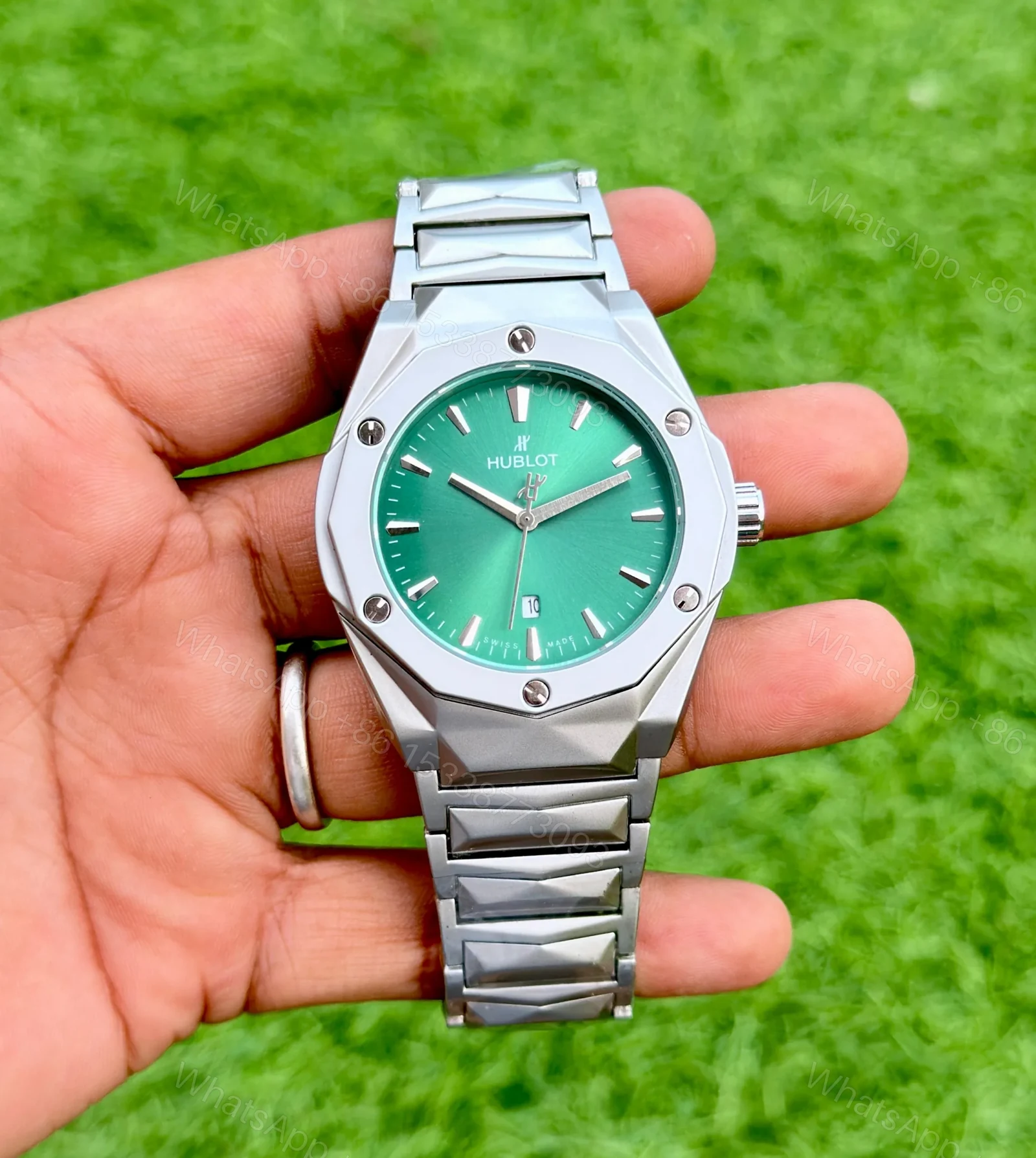 View 3 of Hublot Big Bang Diamond Cut Green Dial
