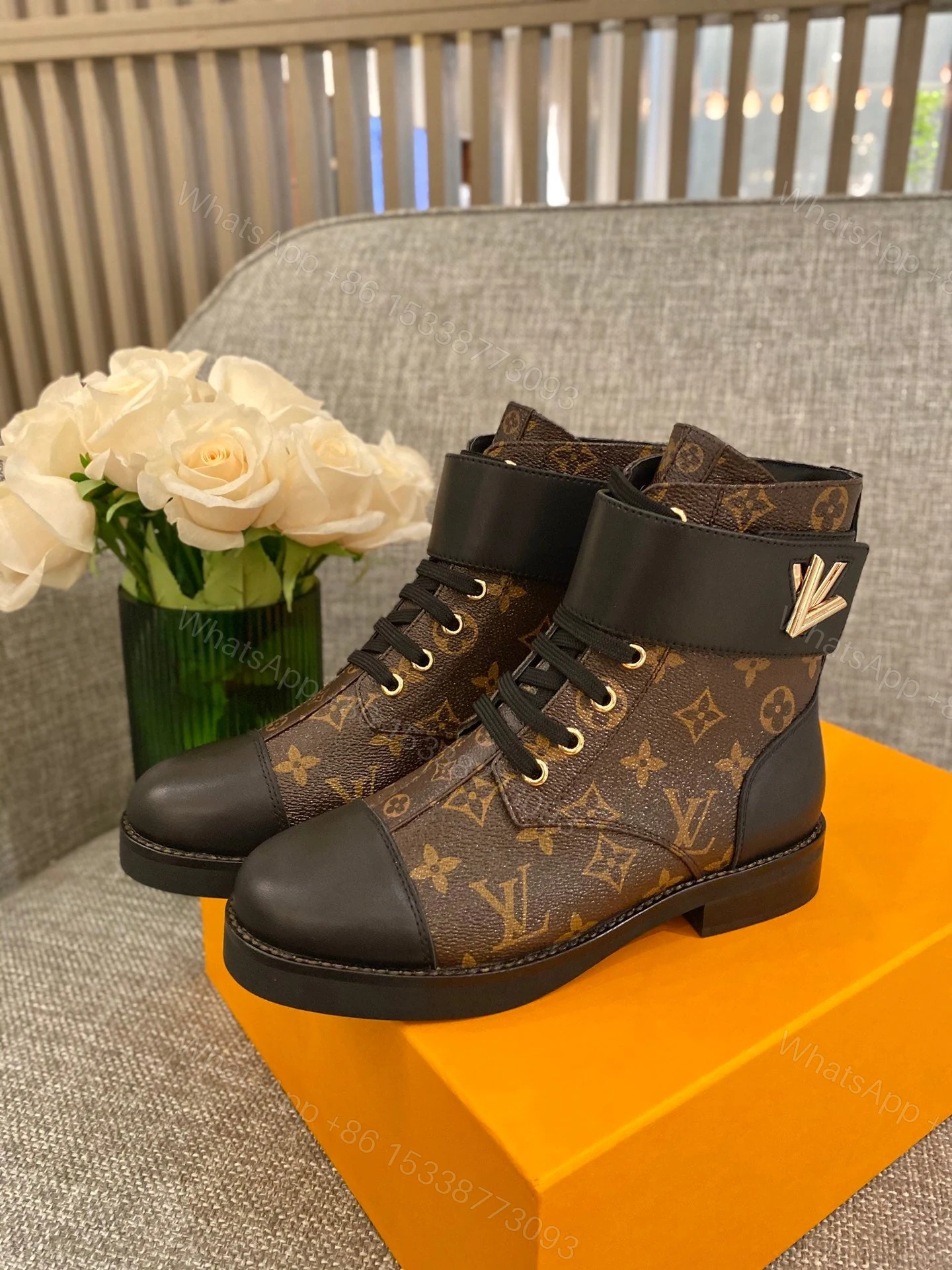 View 4 of Premium LUV BOOTS 051