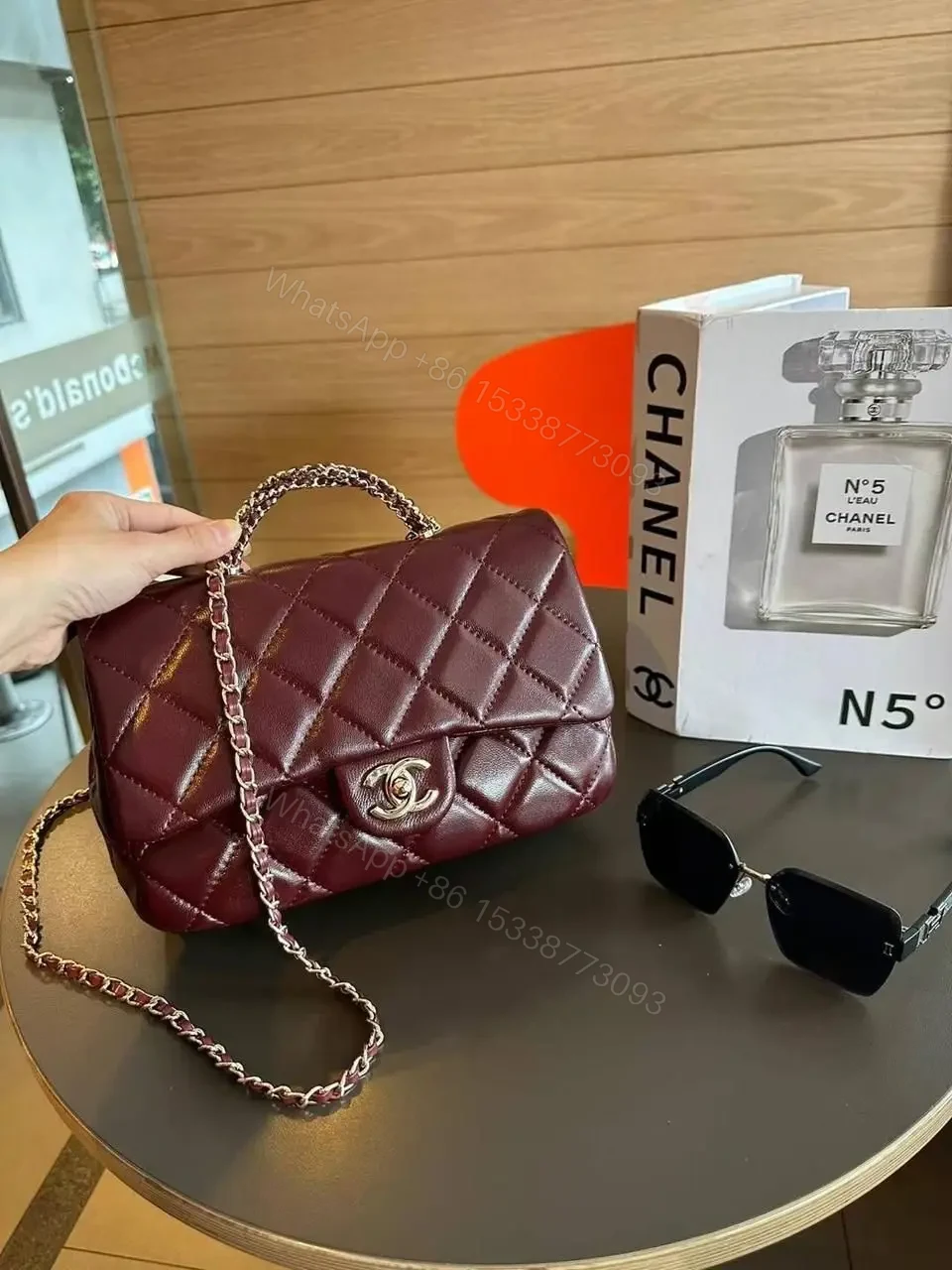 CHANEL — view 1