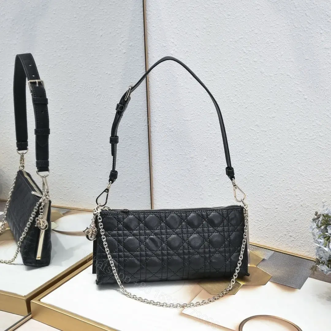 DIOR — view 1