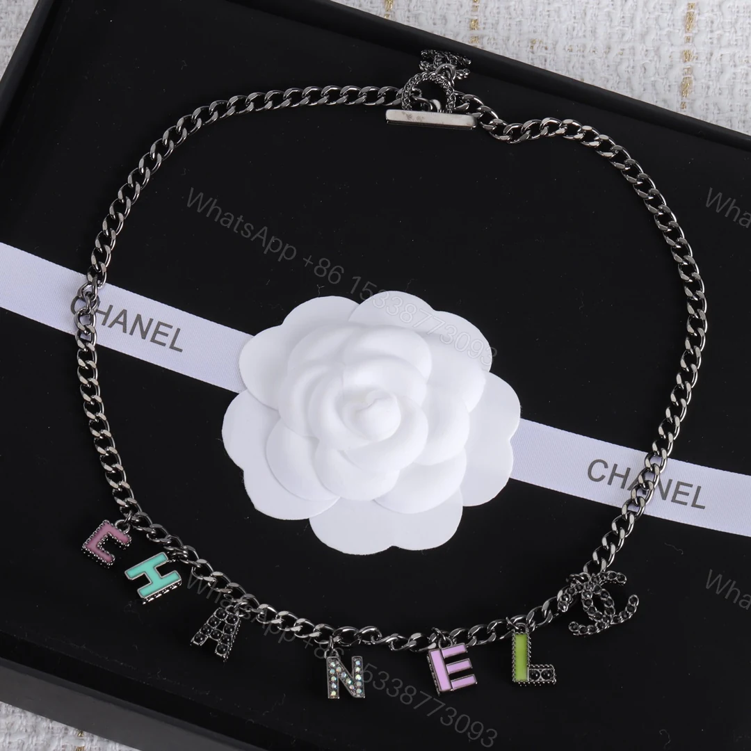 View 6 of EN – Lux Chanel Necklaces 011