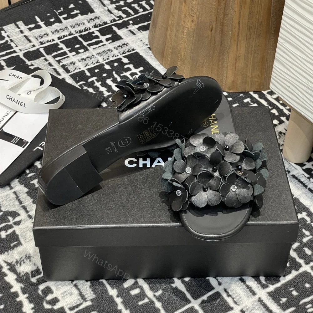 View 6 of 高仿Chanel*25P系列G46231C小羊皮花瓣拖鞋黑色1CM免檢版