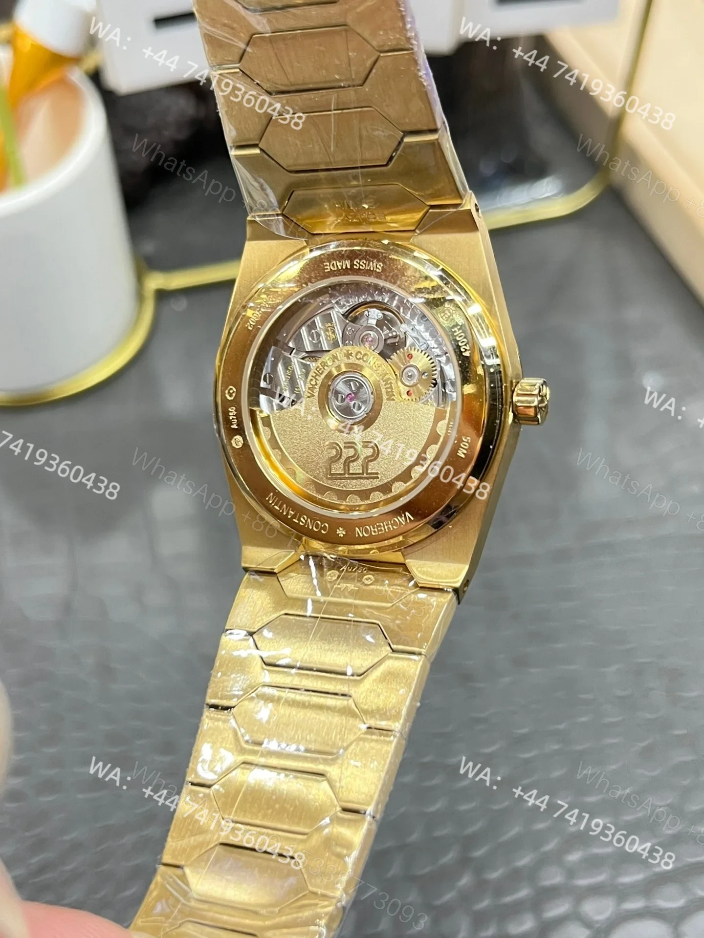 View 6 of Super Clone Vacheron Constantin Historiques 222 4200H/222J-B935 – Gold Dial