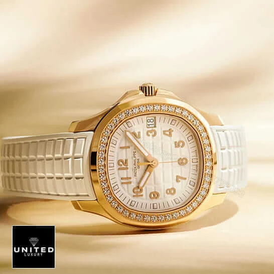 View 4 of Patek Philippe Luce 5628 Replica