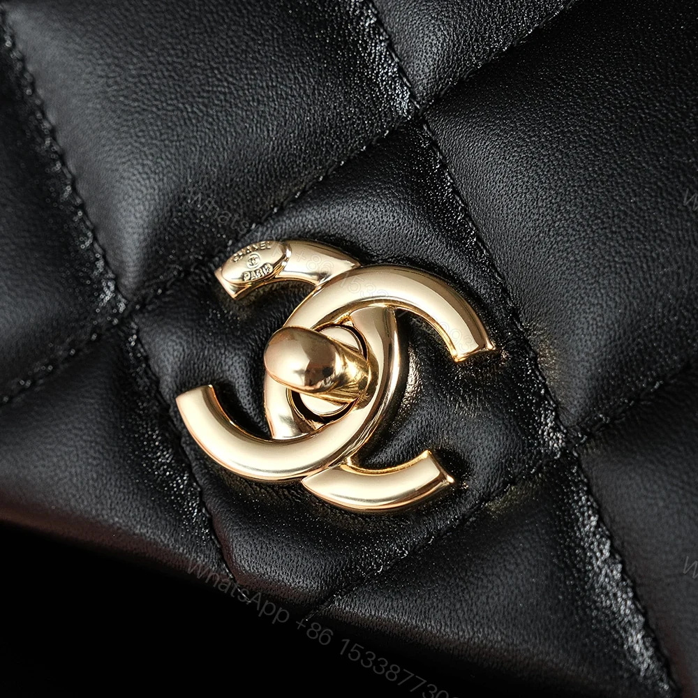 View 13 of 高仿Chanel*22P系列AS3139小羊皮腋下單肩包免檢版