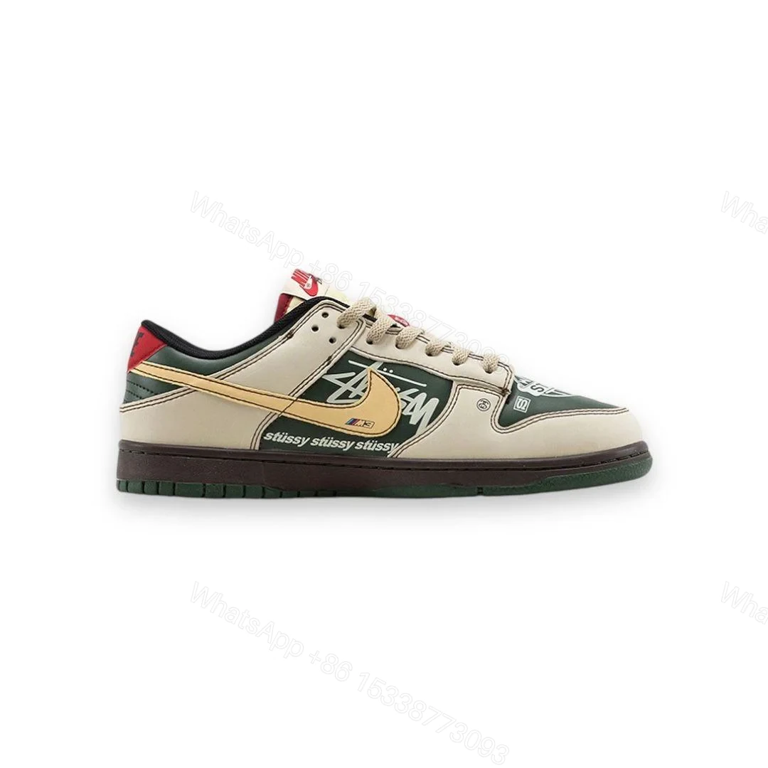 Nike SB Dunk Low x Stussy BMW M3 — view 1
