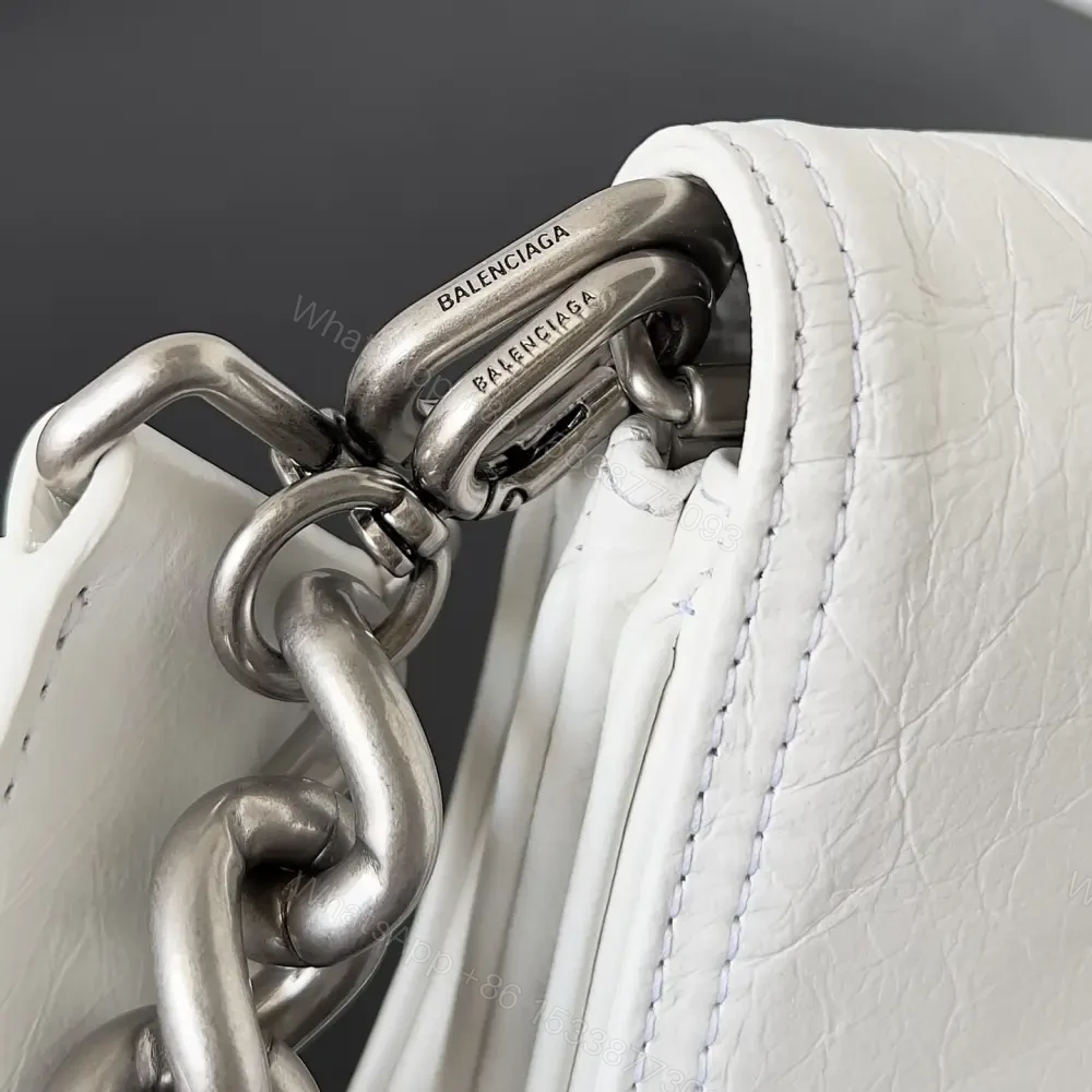 View 8 of 高仿Balenciaga*BBSolt系列腋下包白色S