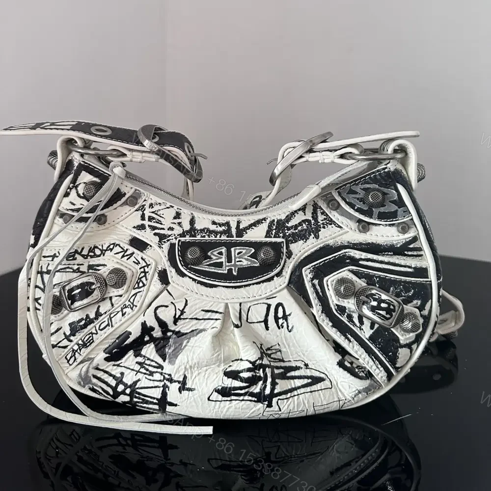 View 5 of 高仿Balenciaga*LeCagole系列餃子包塗鴉XS
