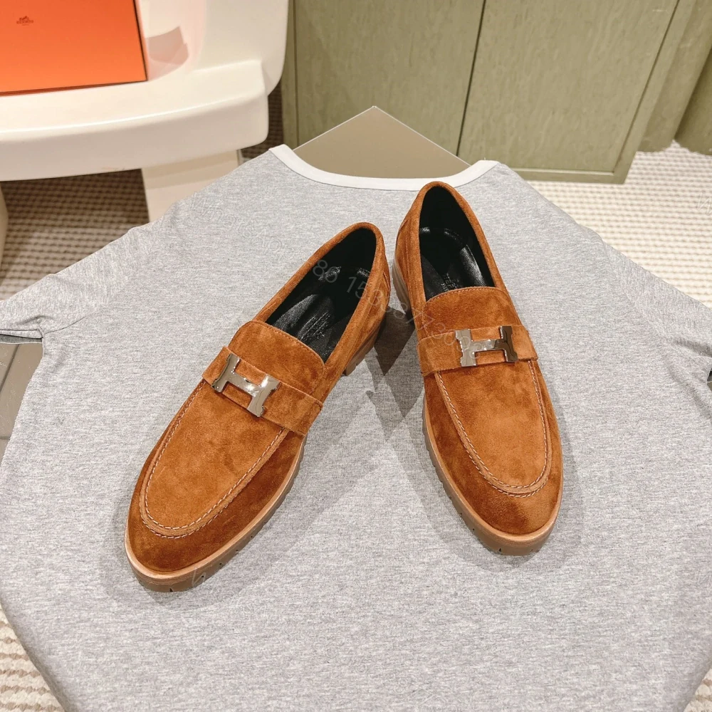 View 3 of 高仿Hermes*H222054ZA3羊京料樂福鞋棕色免檢版
