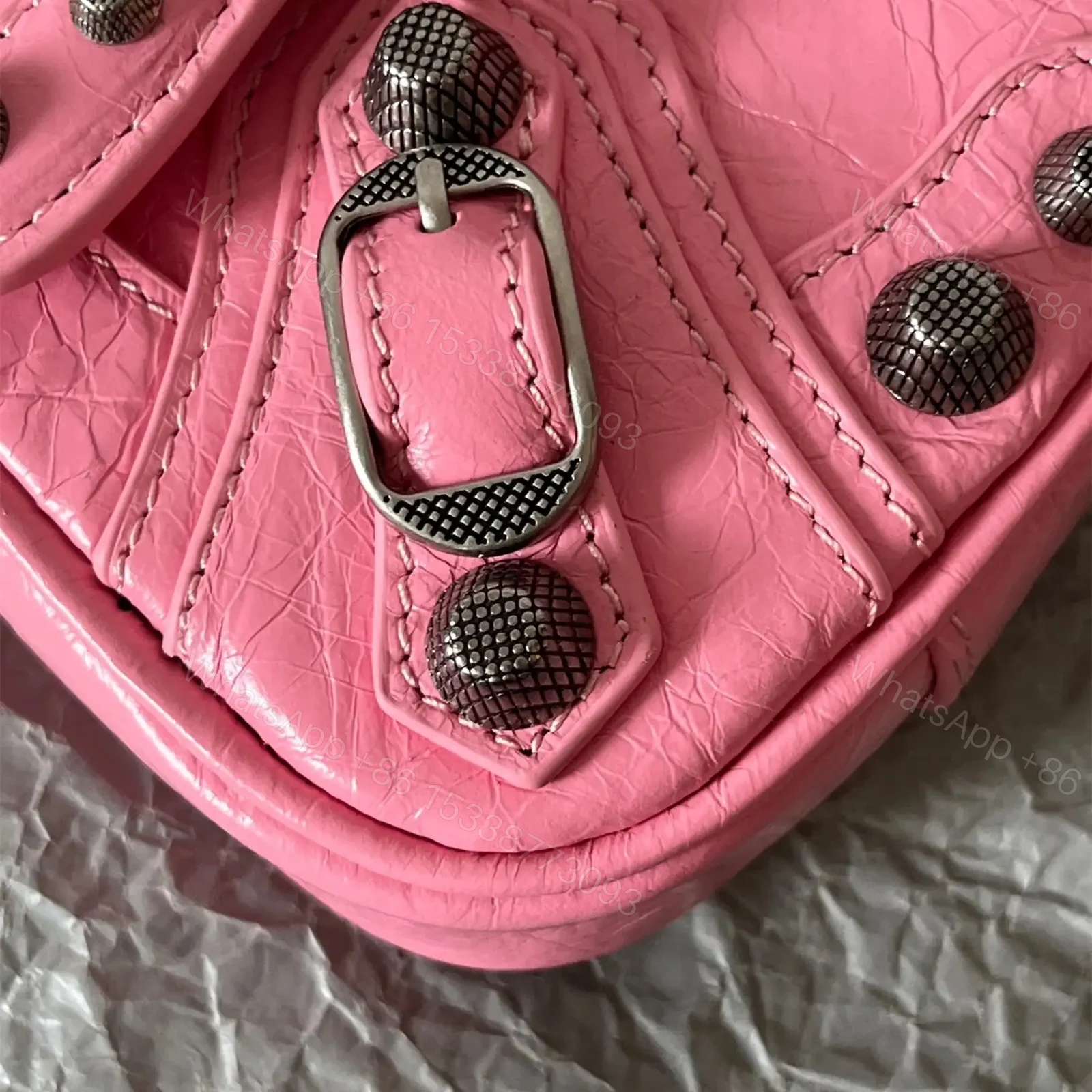 View 14 of 高仿Balenciaga*LeCagole2024新款法棍包粉色XS