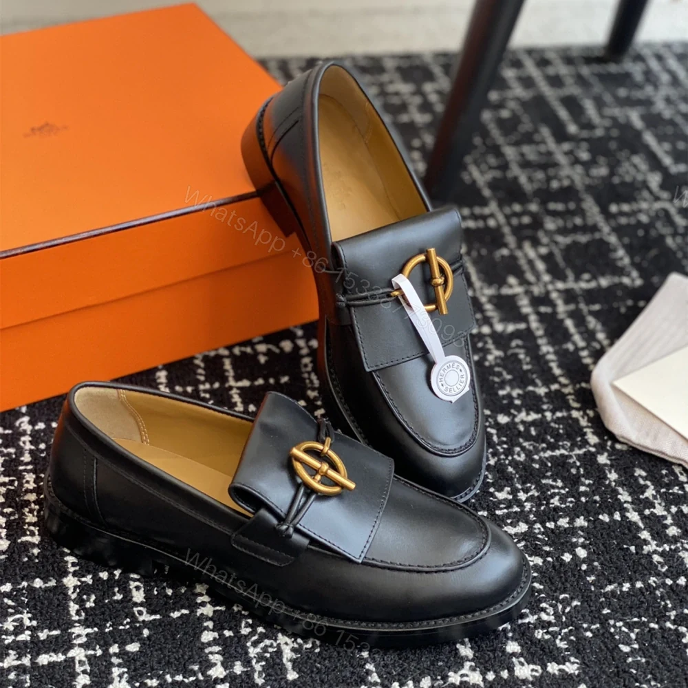 View 3 of 高仿Hermes*H241143Z02塔扣小羊皮樂福鞋黑色免檢版