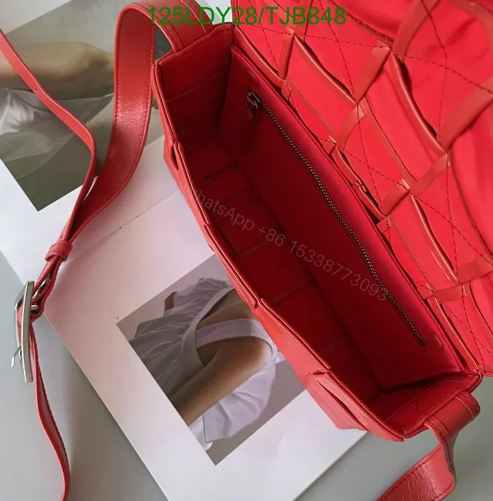 View 65 of Bottega Veneta Premium Nappa Leather Intrecciato Weave Bag with Magnetic Fastening BV9101