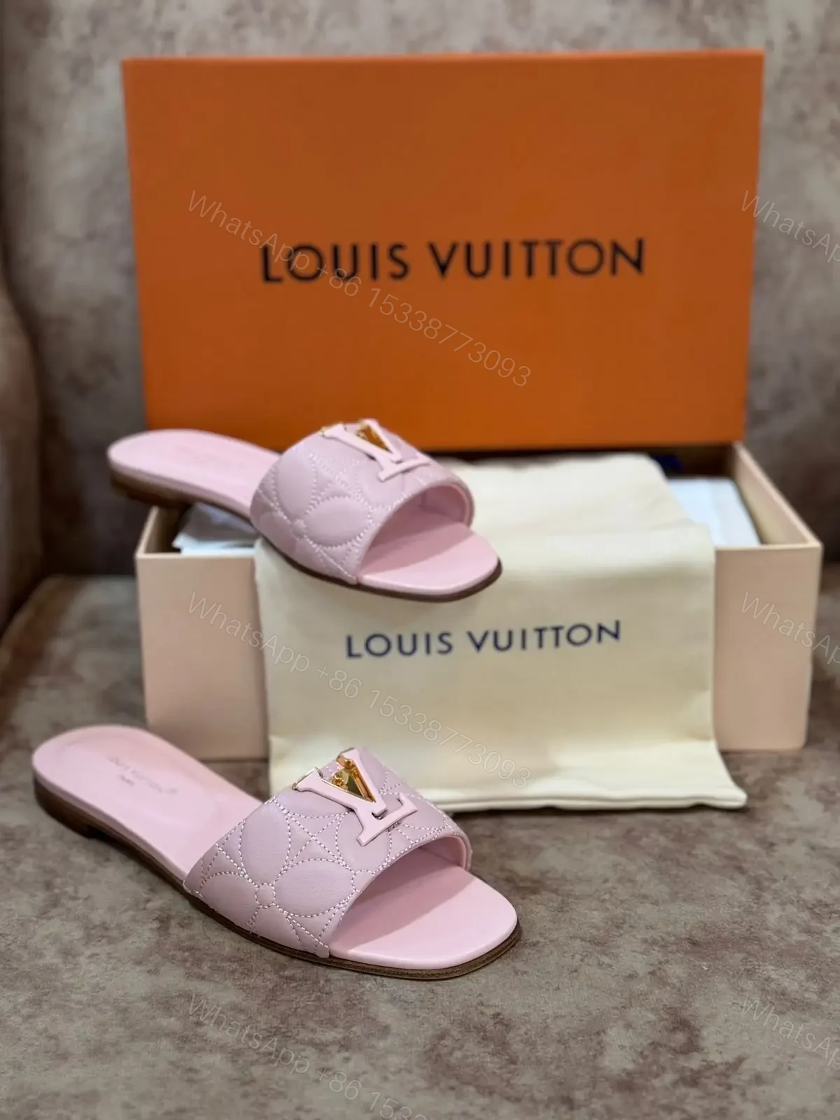 LOUIS VUITTON — view 1