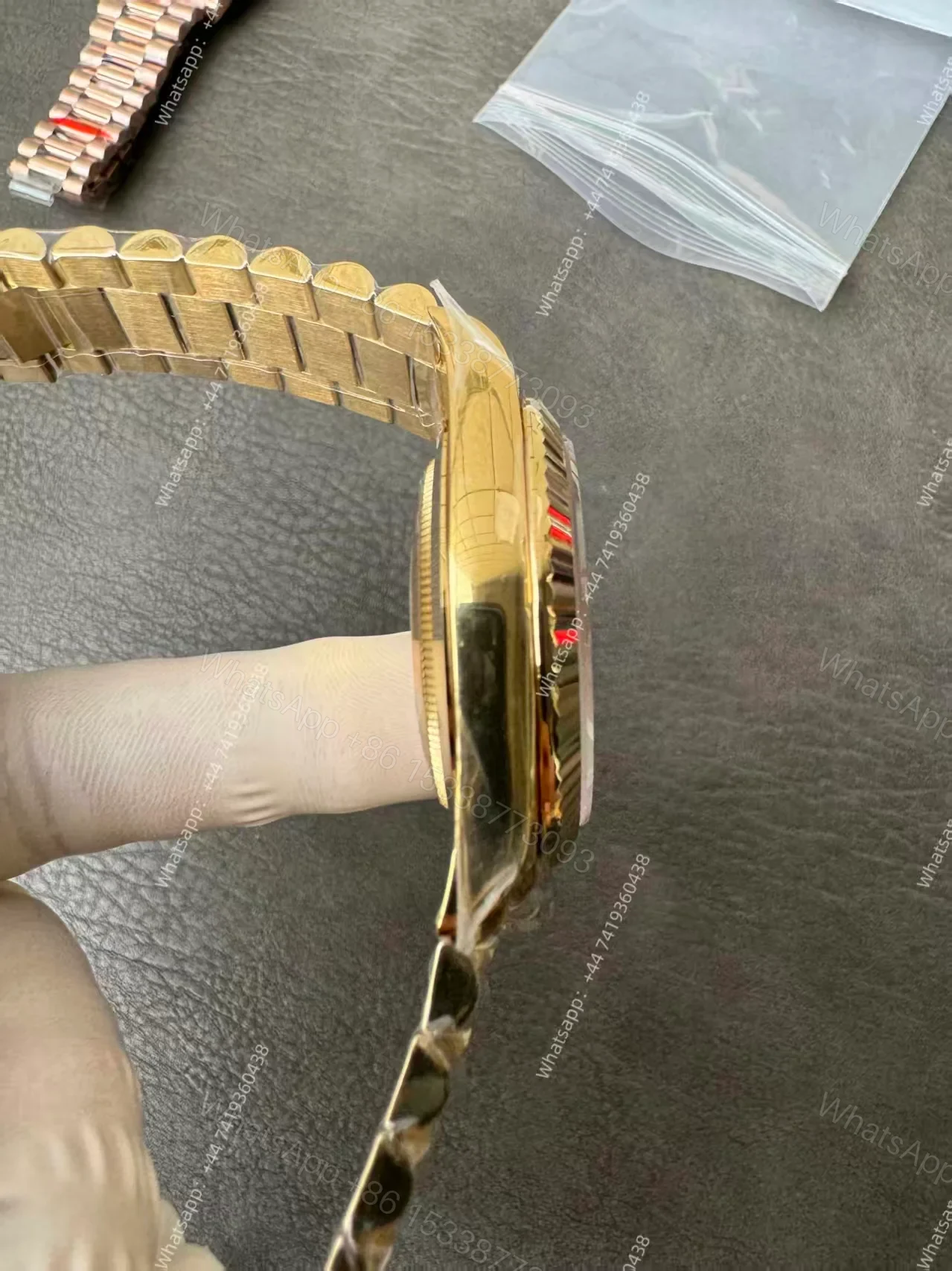 View 20 of Rolex Day-Date M228238-0005 1:1 Replica Gold Diamond Dial 40MM 3255 Movement Presidential Bracelet Super Clone Watch