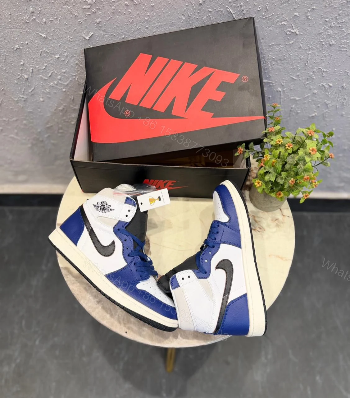 View 5 of First Copy Air Jordans Retro 1 Mid Royal