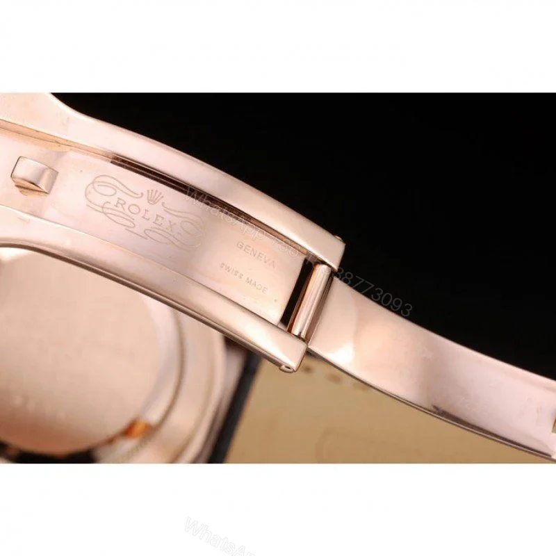 View 7 of Replica Rolex Daytona Black Dial REP016831